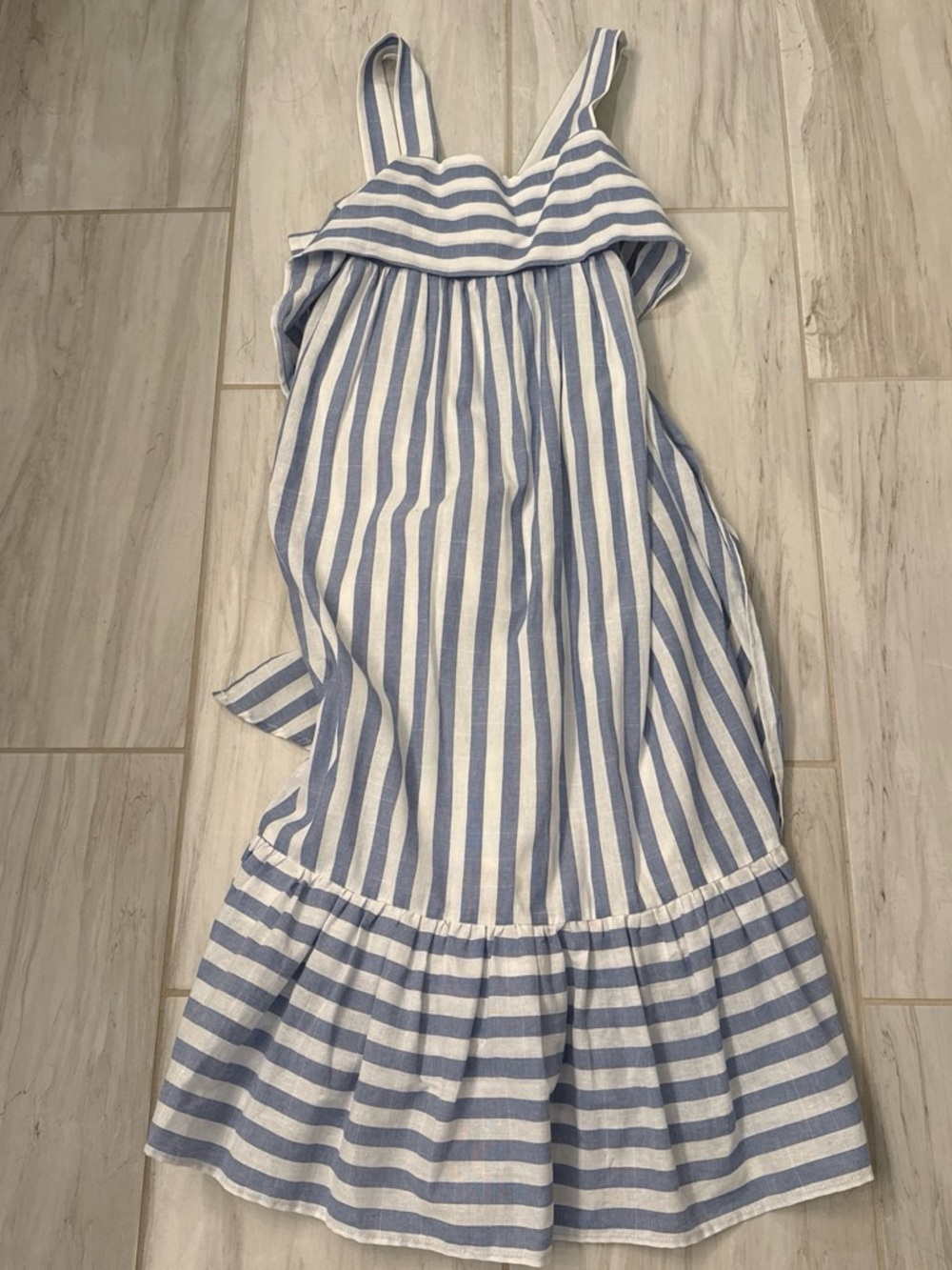 entro Blue and White Striped Casual Sundress